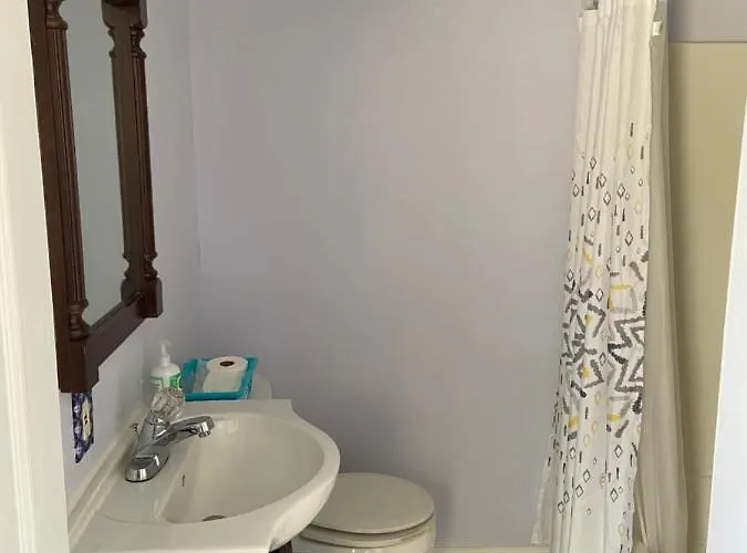 Private Bathroom King Room